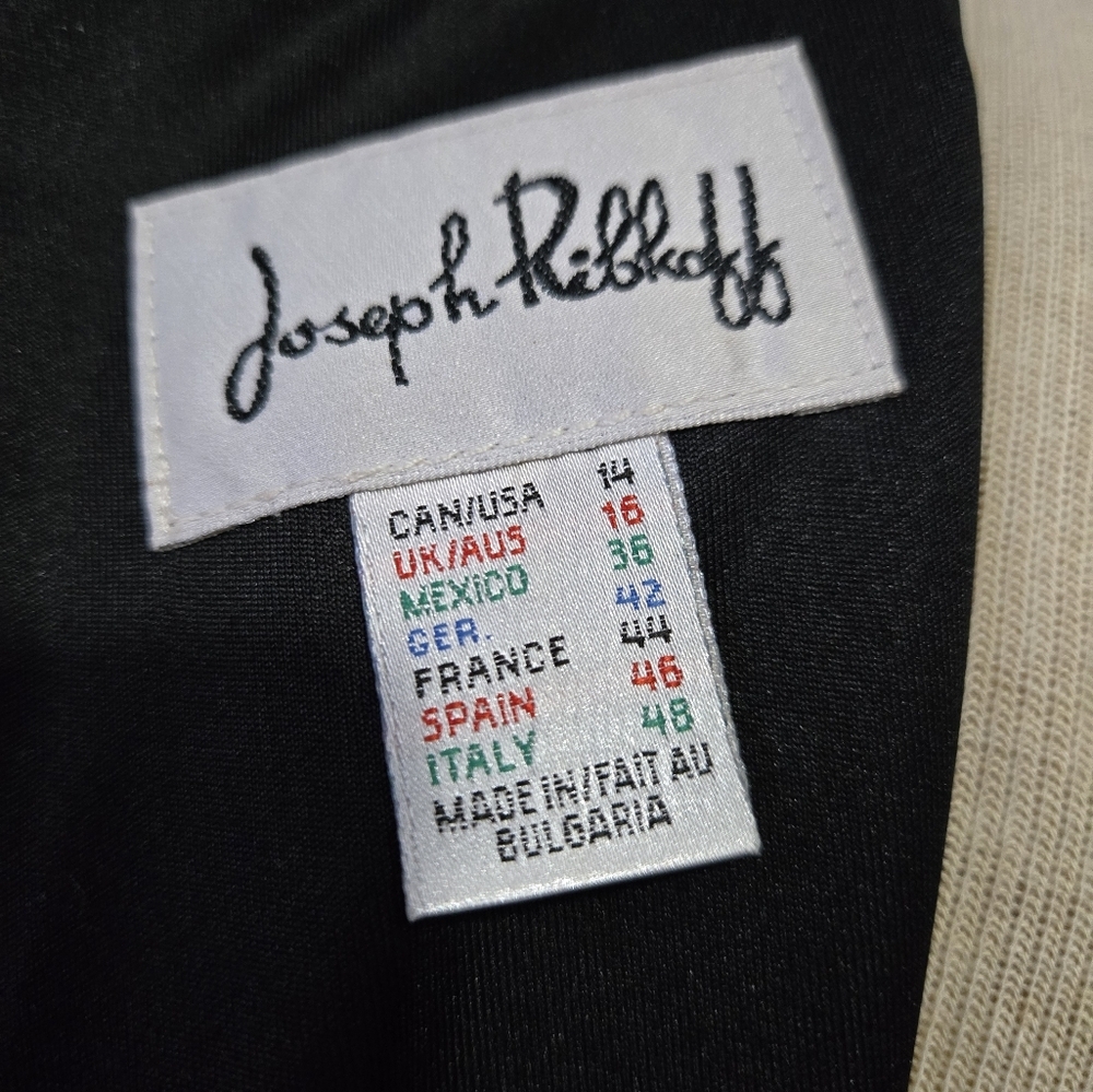 JOSEPH RIBKOFF Dark Floral and Lace Dress. Size 14 - Picture 8 of 13